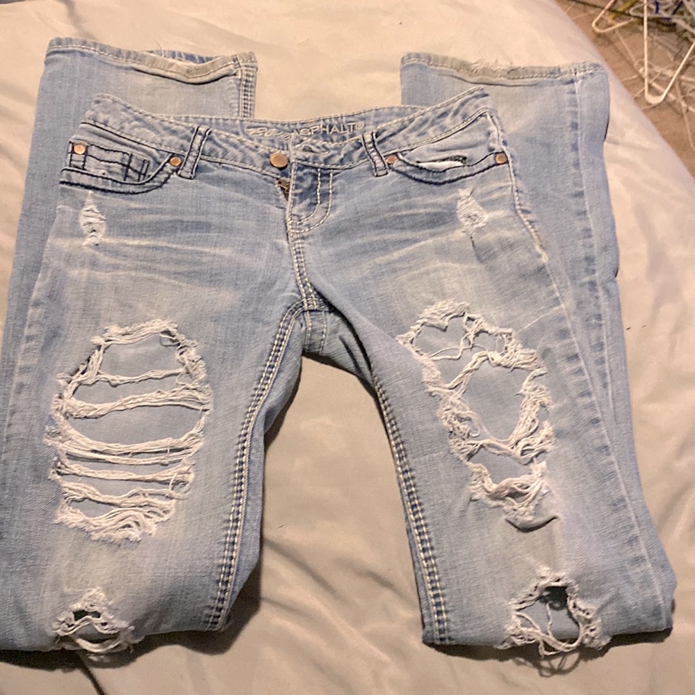 Ripped jeans
